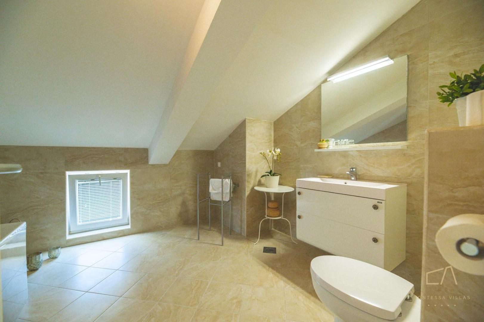 Luxury Apartments Villa Luce Malinska Oda fotoğraf