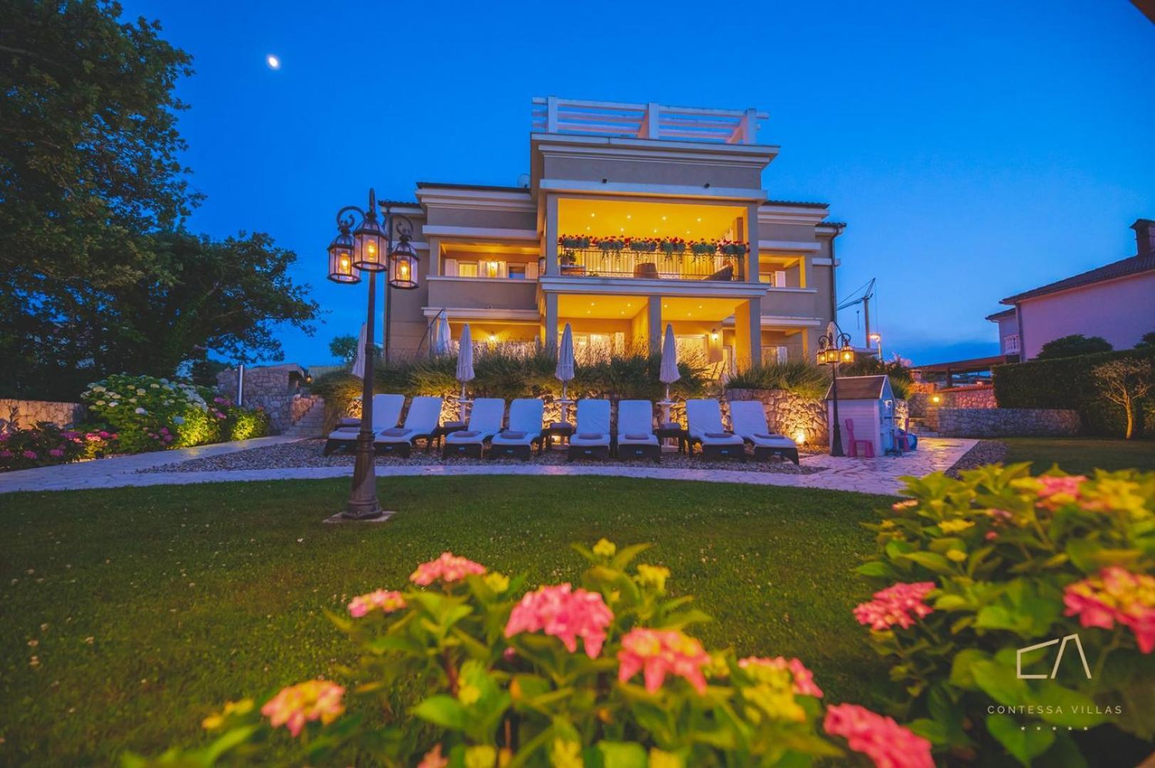 Luxury Apartments Villa Luce Malinska Oda fotoğraf